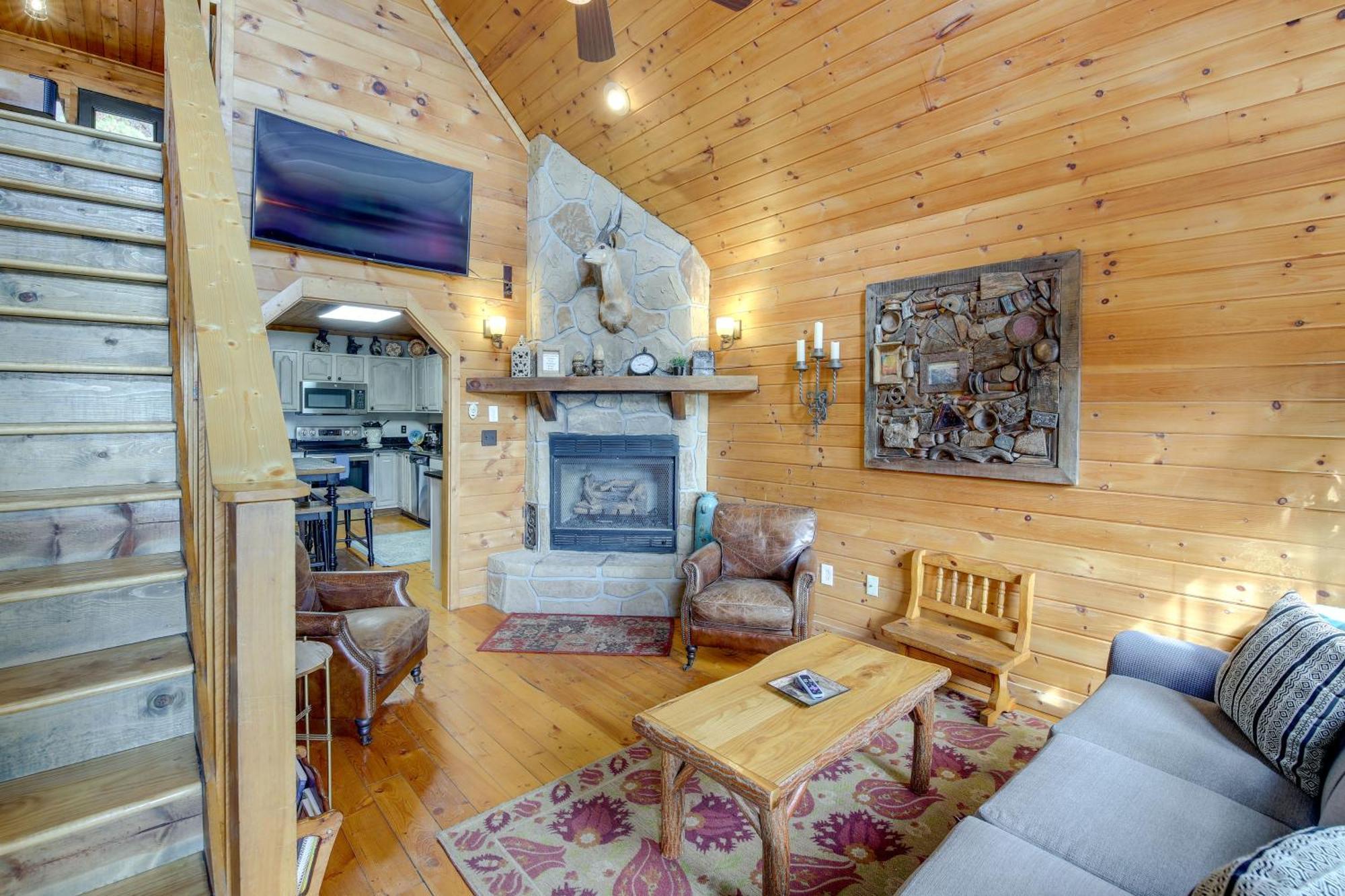Above And Beyond Pigeon Forge Cabin With Prime Views! מראה חיצוני תמונה