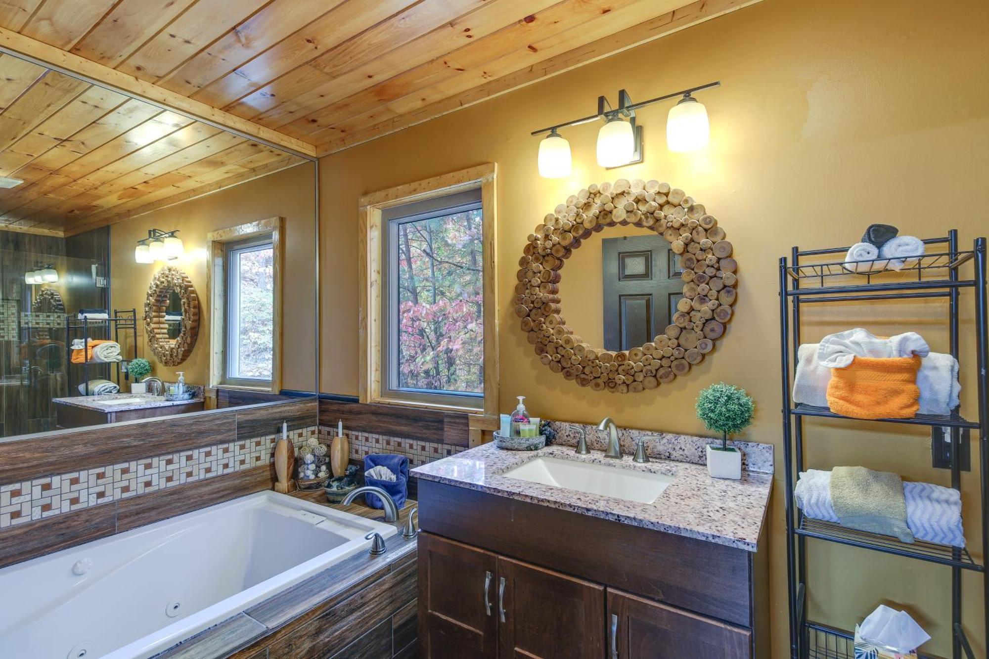 Above And Beyond Pigeon Forge Cabin With Prime Views! מראה חיצוני תמונה