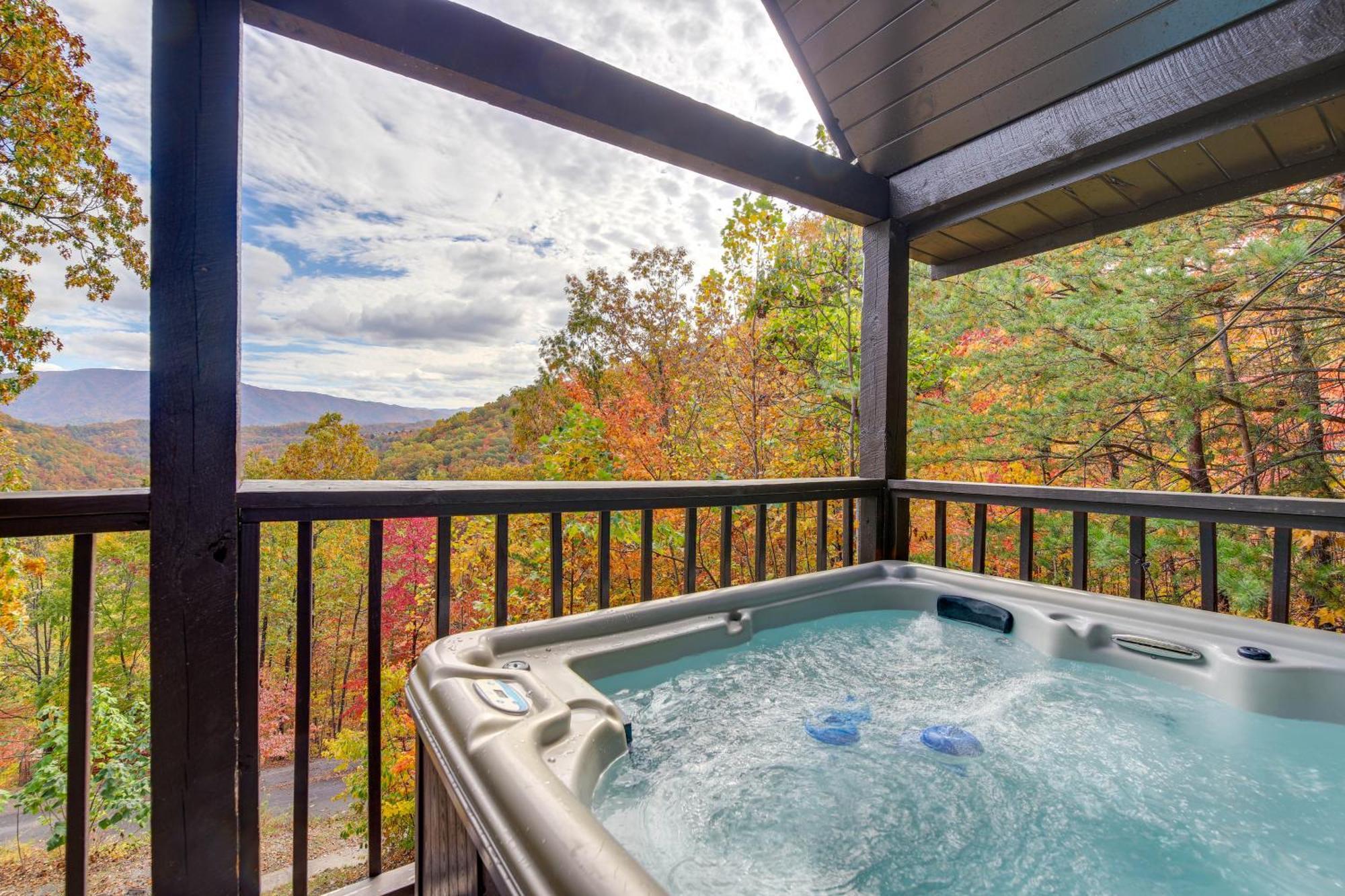 Above And Beyond Pigeon Forge Cabin With Prime Views! מראה חיצוני תמונה