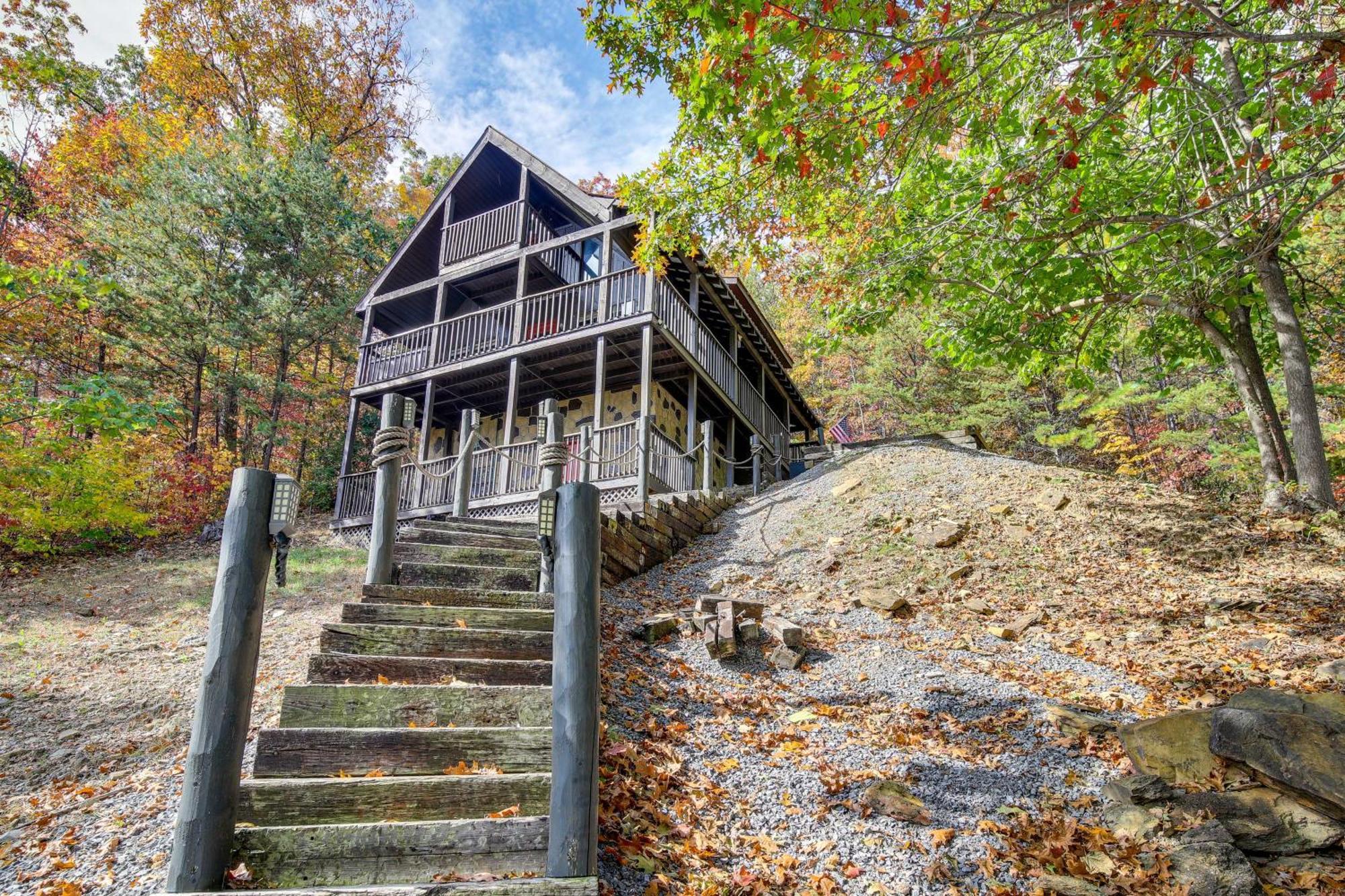 Above And Beyond Pigeon Forge Cabin With Prime Views! מראה חיצוני תמונה